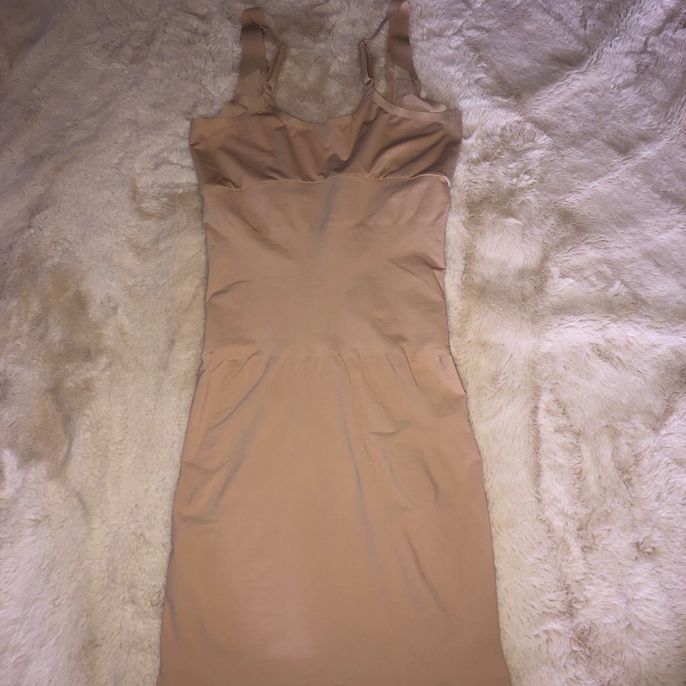 Spanx shapewear